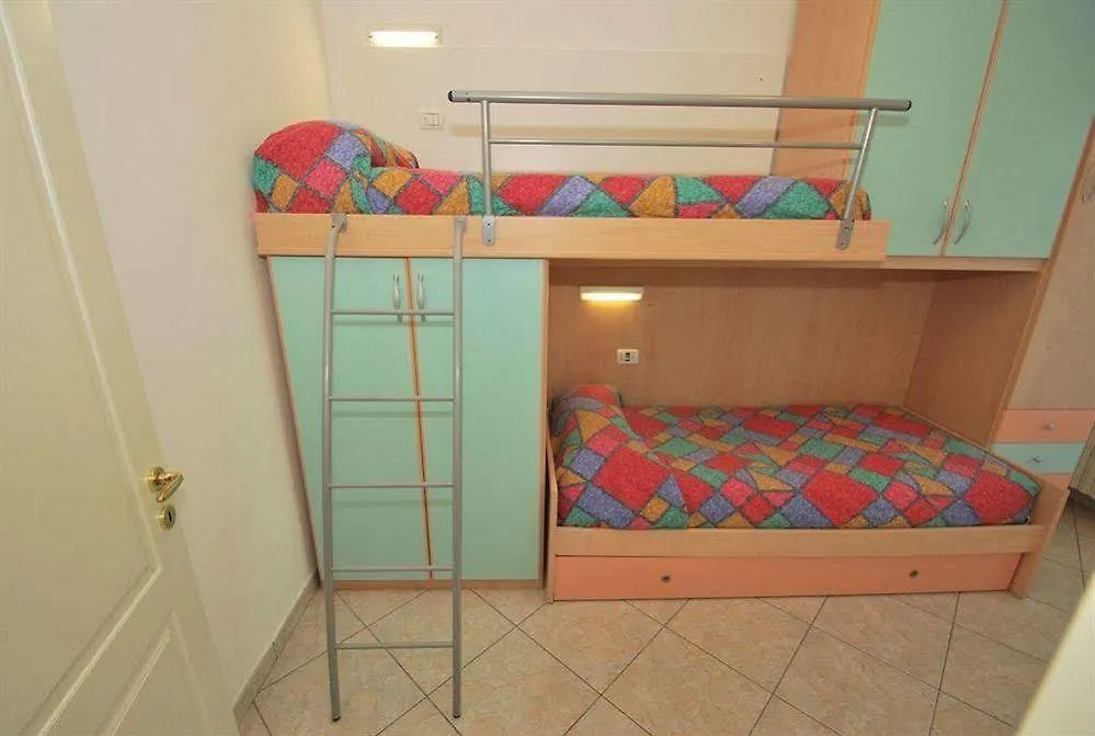 Residence Terry Tremosine Apart-hotel